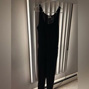 Tentree Black Sleeveless Jumpsuit